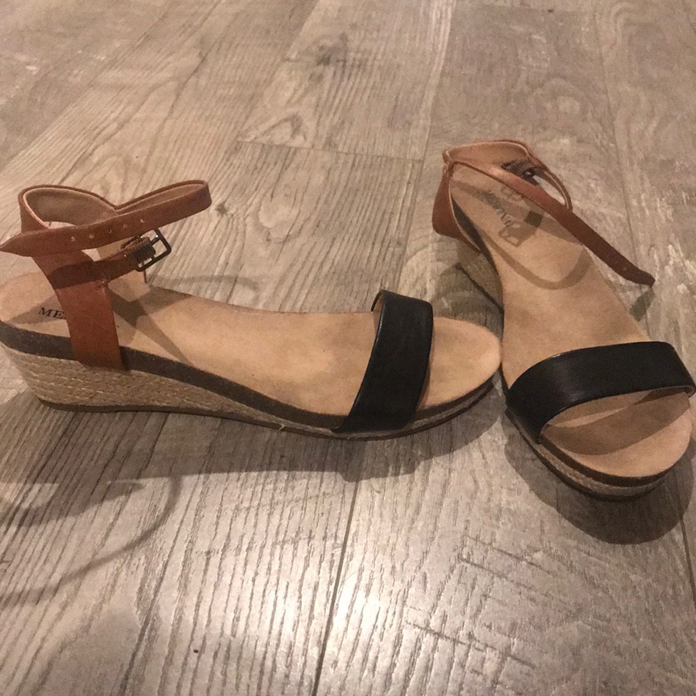 New sandals with tag size 7.5